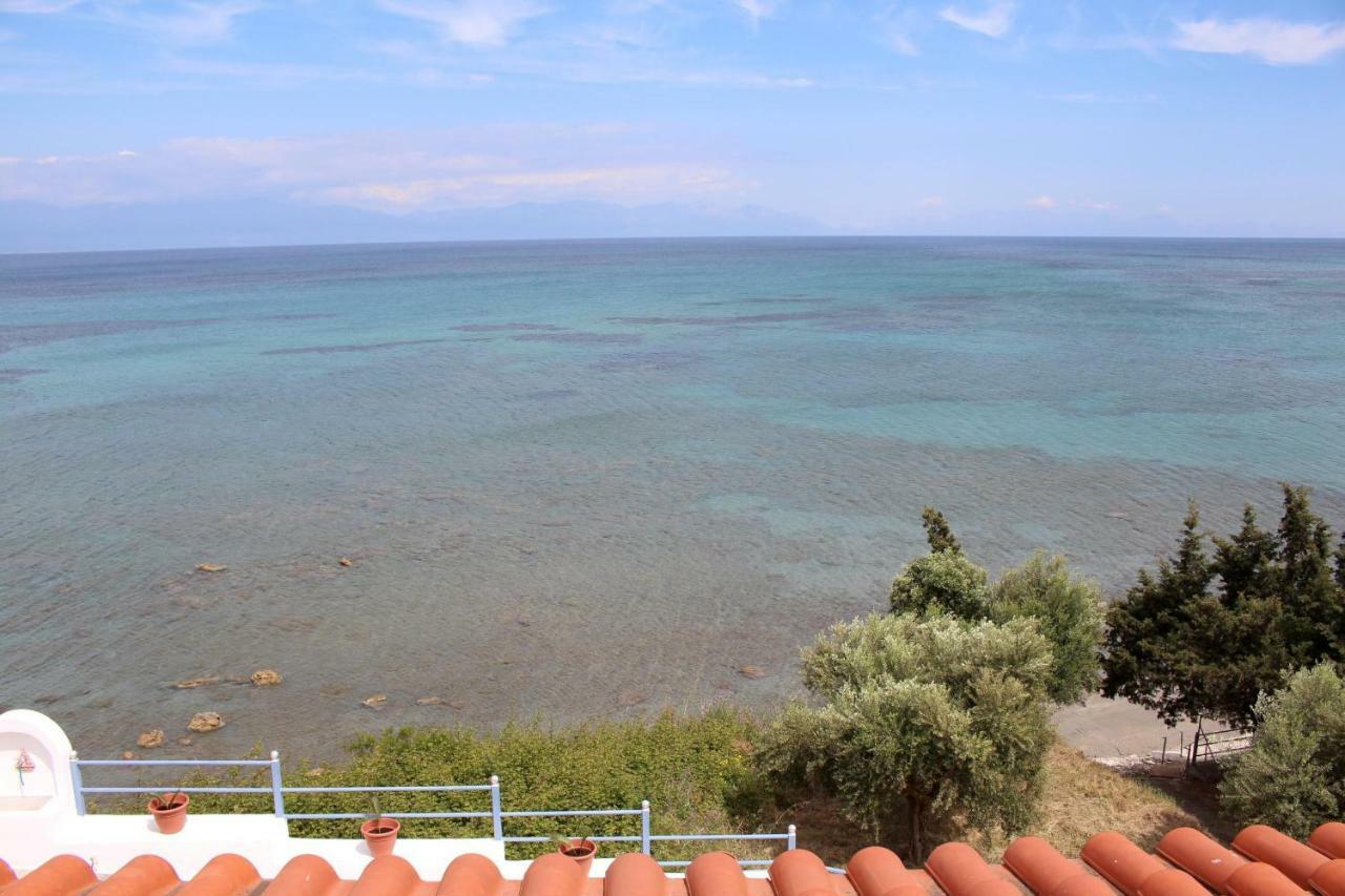 El Mar Apartment Kómboi Exterior foto